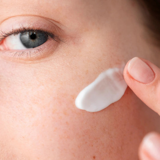 Chemical vs Physical Sunscreen: Which One Is Right for You?